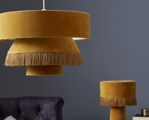Lampy w stylu vintage - inspiracje 23 Lampy retro z aksamitu Alexis musztardowe