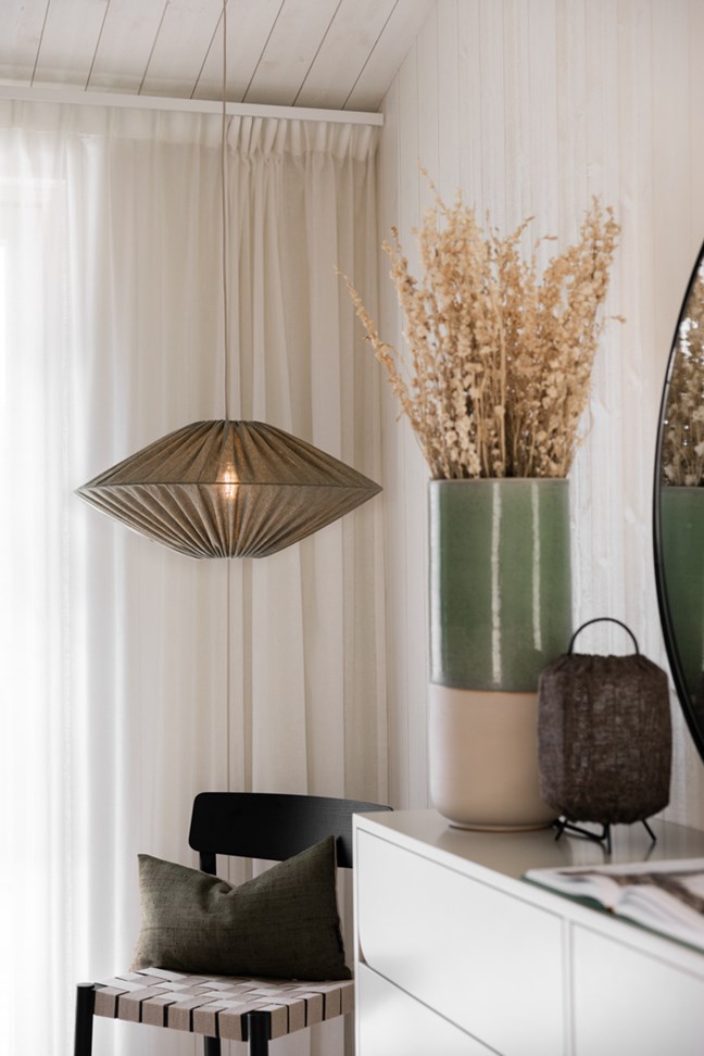 Geometryczna lampa lniana oliwkowa styl japandi