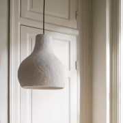 Lampy wabi sabi - inspiracje na oświetlenie w stylu wabi sabi