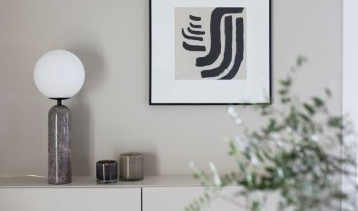Lampa stołowa nowoczesna
